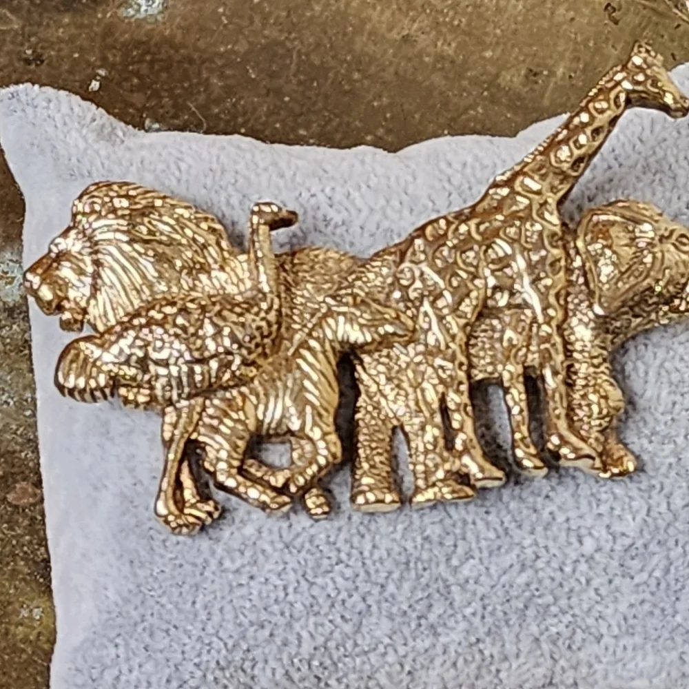 Vintage 1928 BroochnCares Gold Tone African Safari Animals Pin Nickel Free HUGE!